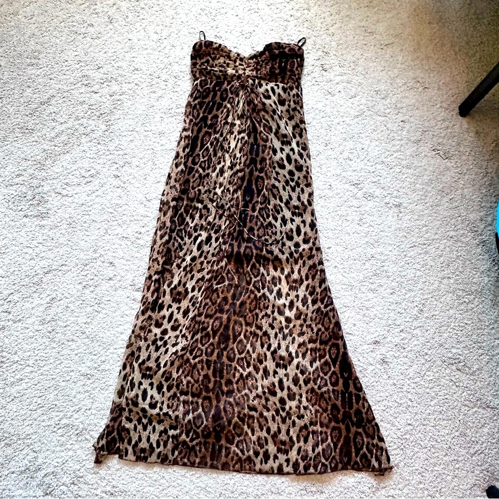 Bandeau strapless maxi dress.  Size small.